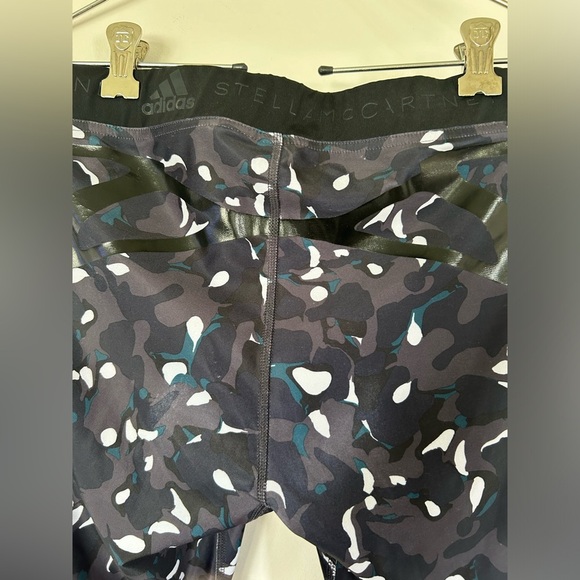 💥⭐️❤️HOST PICK❤️⭐️💥 Stella McCartney x Adidas camo print/mesh leggings - Picture 11 of 12